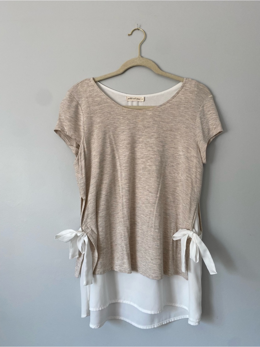 Pebble and Stone Layered Tie Side Tunic Top Beige White Size Medium